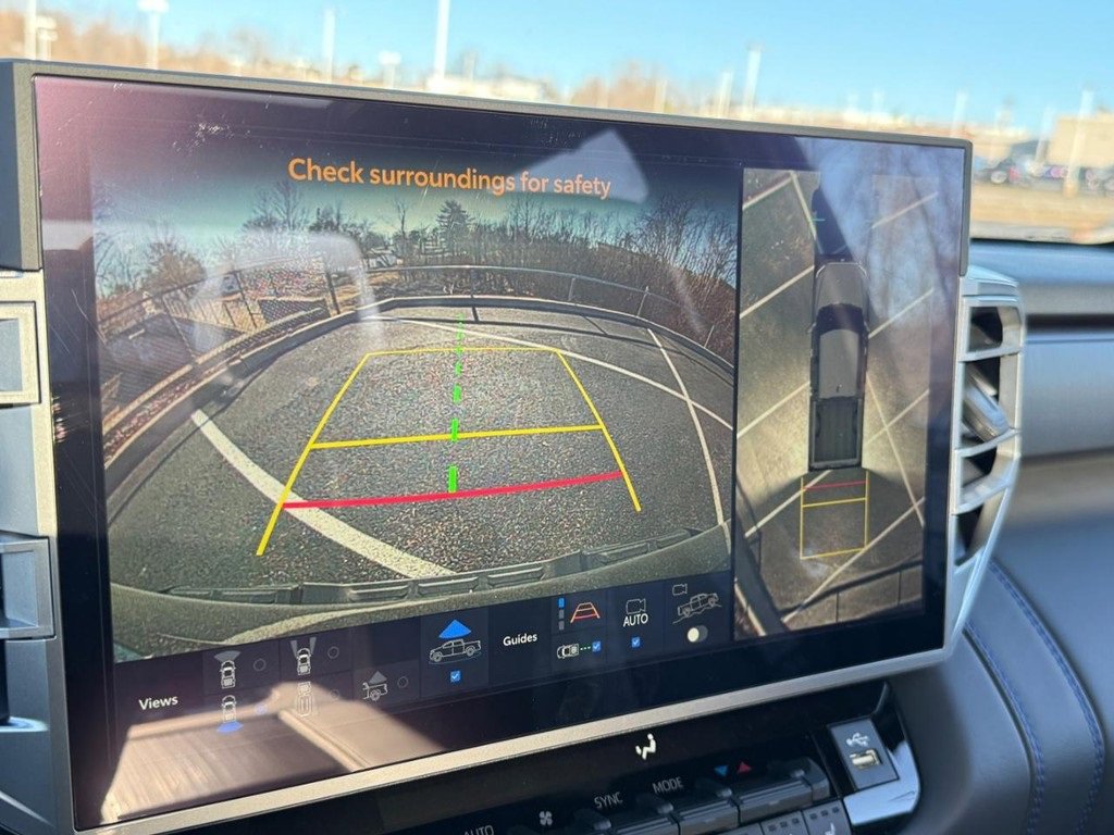 New 2025 Toyota Tundra Platinum image 19