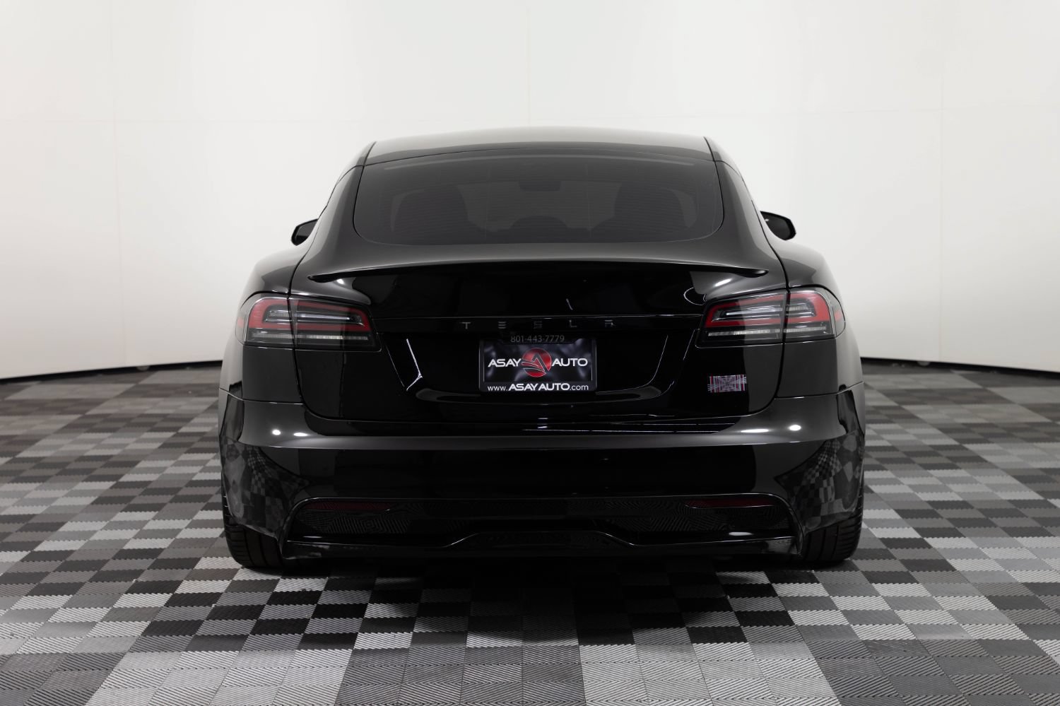 Used 2023 Tesla Model S Plaid AWD/4WD image 6