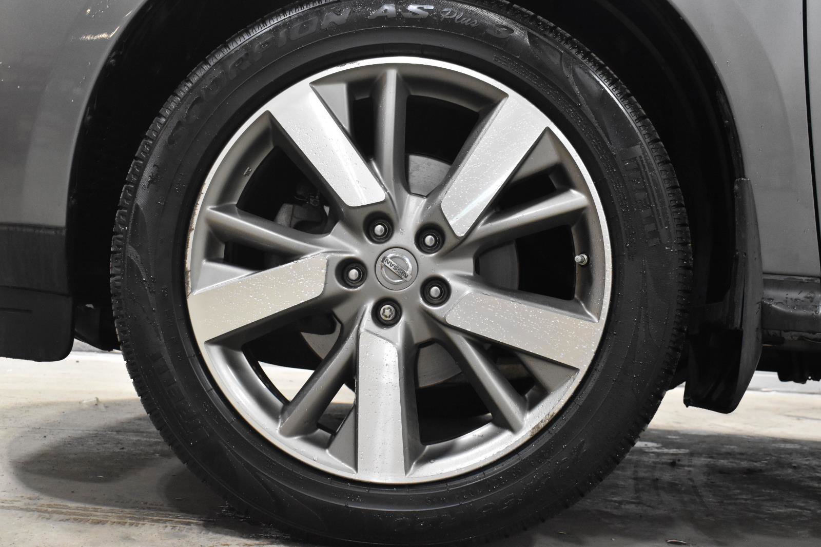 Used 2015 Nissan Pathfinder Platinum w/ Cargo Package AWD/4WD image 30