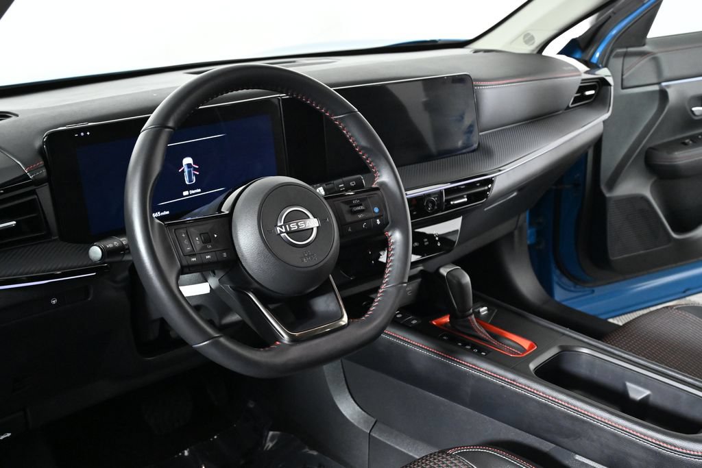 Certified 2025 Nissan Kicks SR AWD/4WD image 14