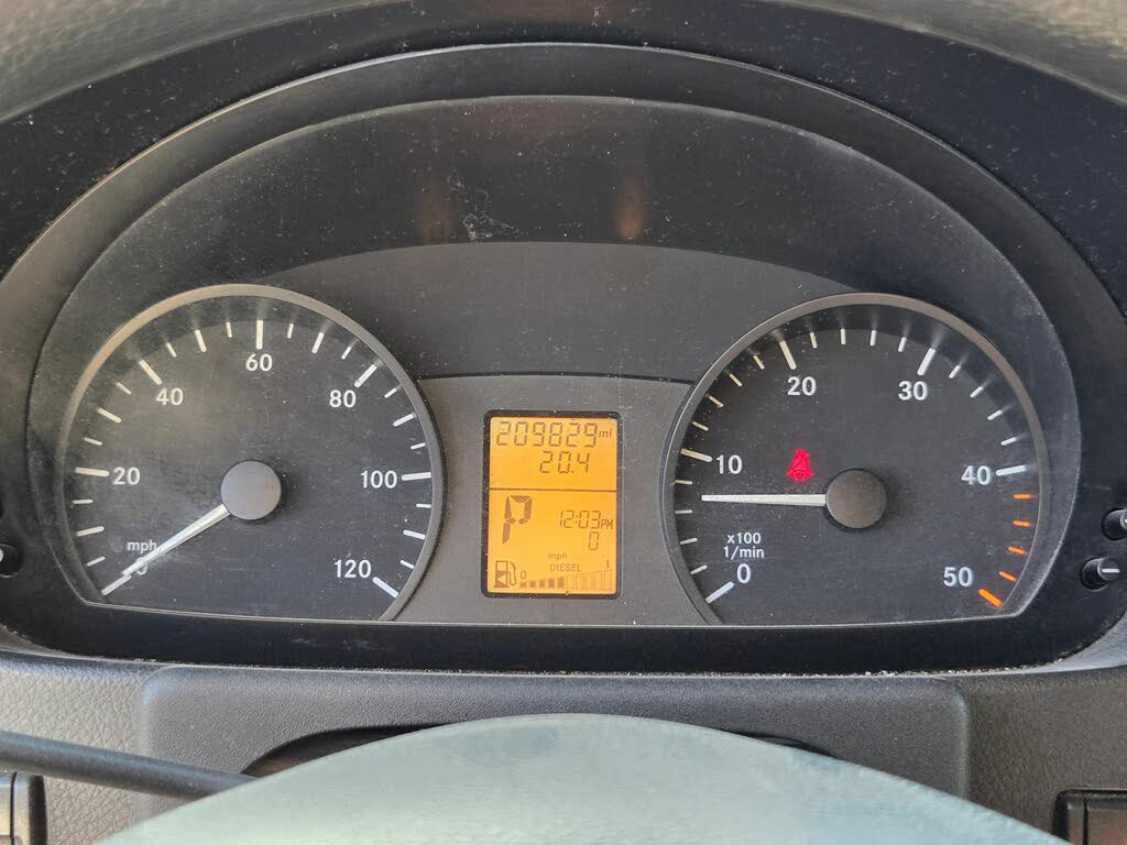 Used 2007 Freightliner Sprinter 2500 RWD image 21