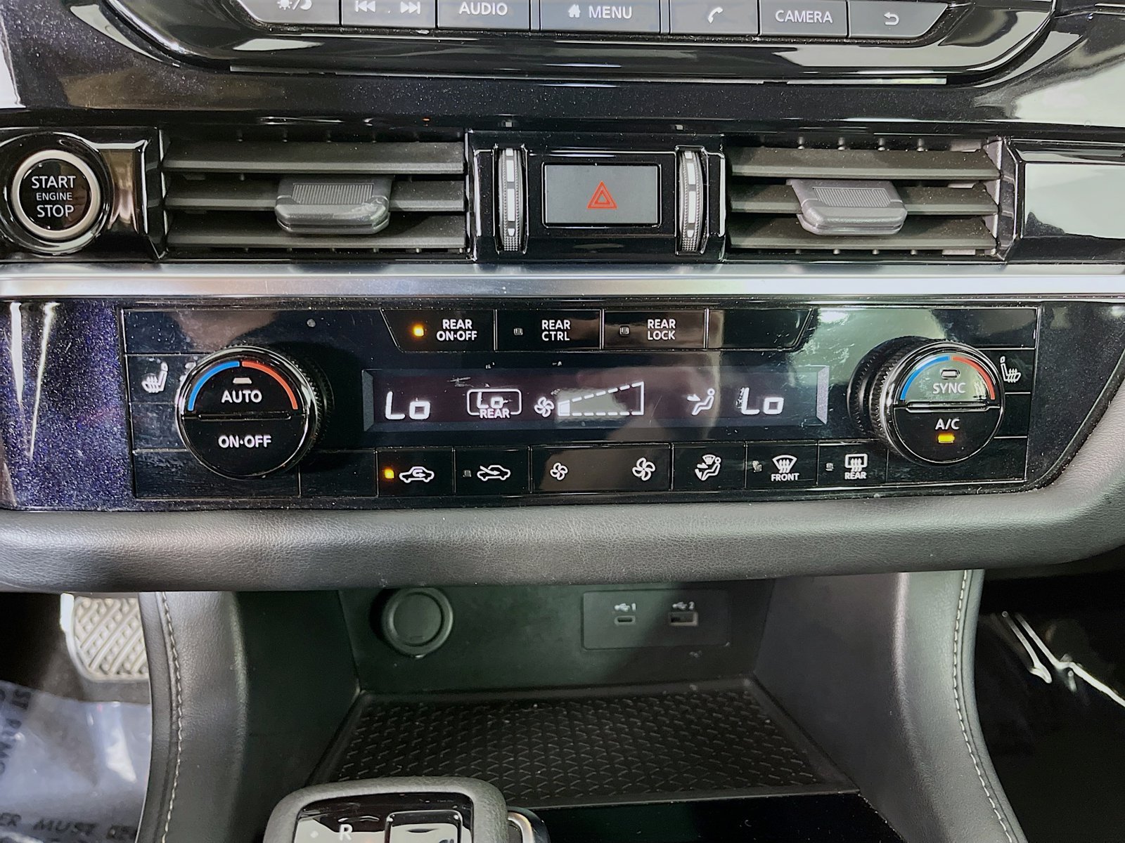Used 2024 Nissan Pathfinder SV FWD image 22
