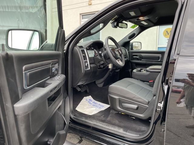 Used 2022 RAM 1500 Classic Warlock w/ Electronics Group AWD/4WD image 8