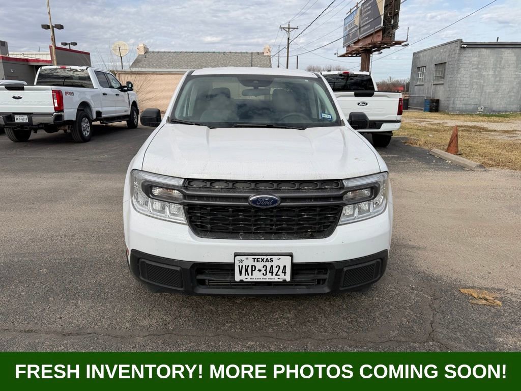 Used 2024 Ford Maverick XLT image 2