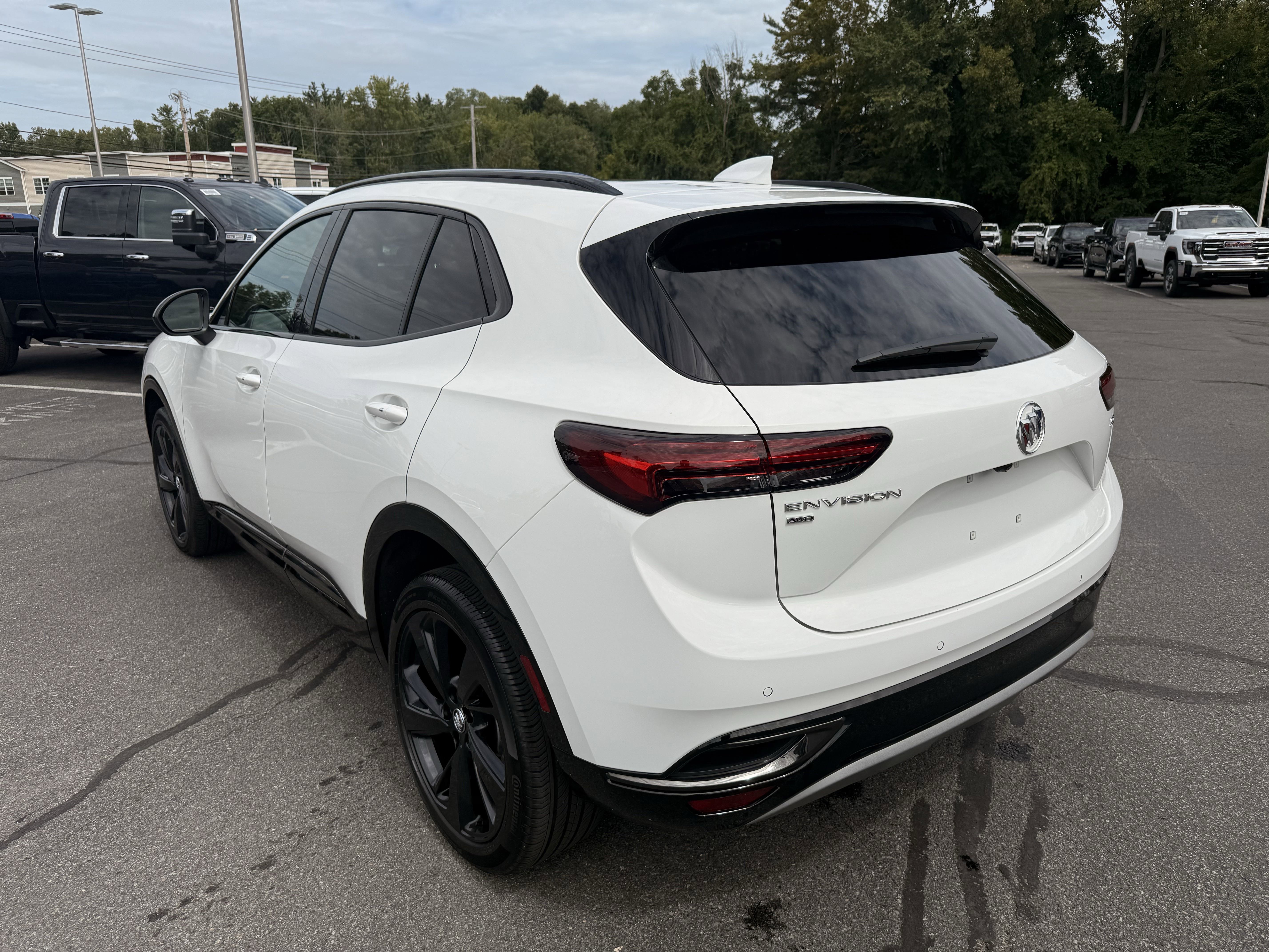 Certified 2022 Buick Envision Preferred image 3