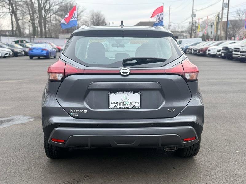 Used 2021 Nissan Kicks SV image 7