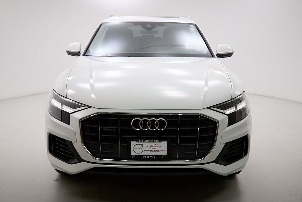Used 2022 Audi Q8 Premium w/ Convenience Package image 5