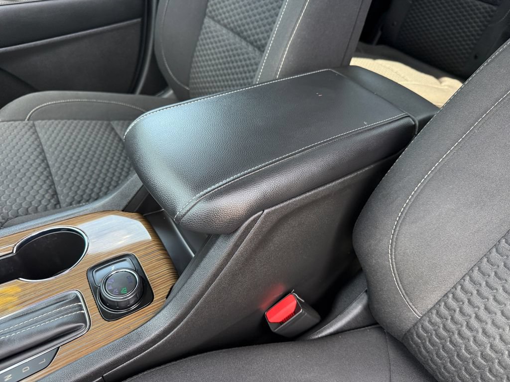 Used 2019 GMC Acadia SLE w/ Driver Alert Package I AWD/4WD image 24