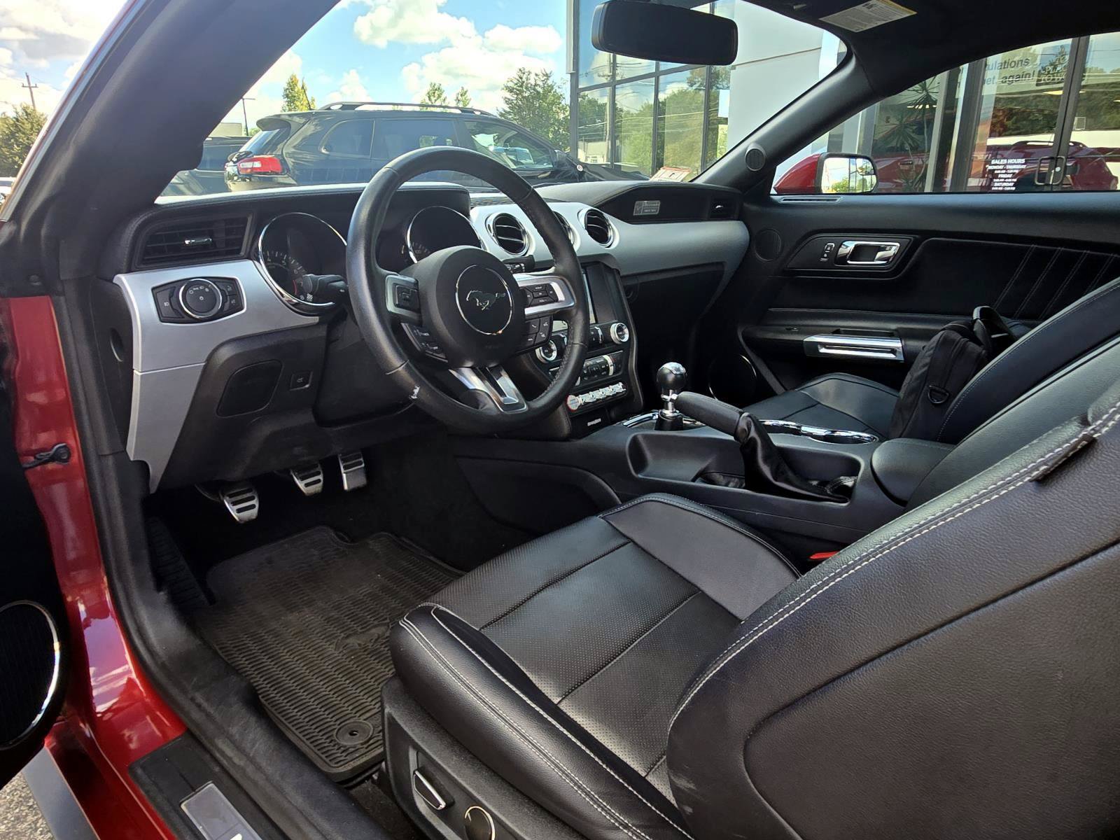 Used 2016 Ford Mustang GT Premium w/ Enhanced Security Package RWD image 7