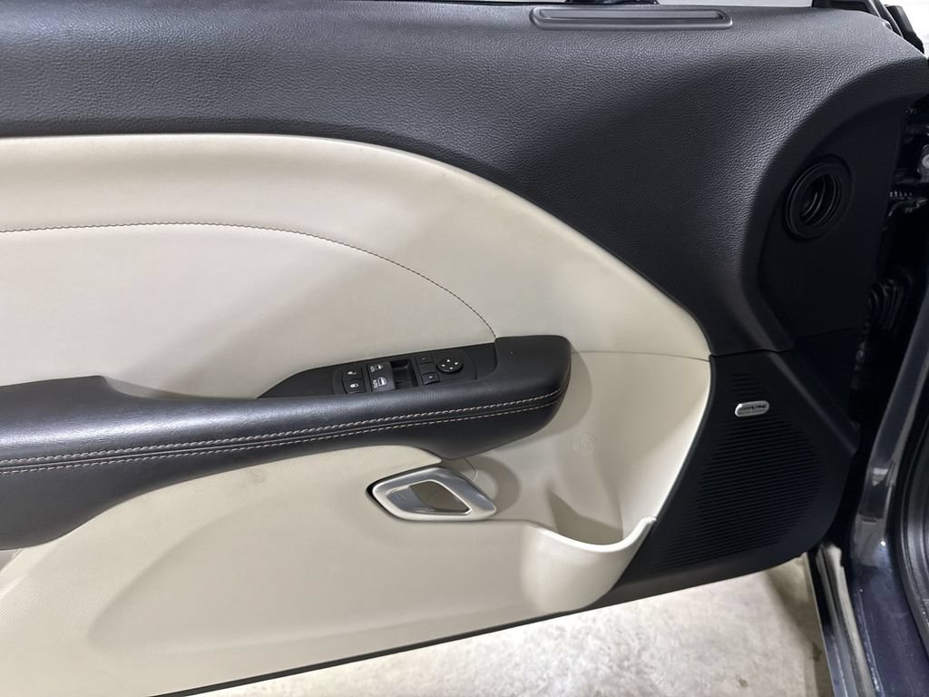 Used 2018 Dodge Challenger SXT Plus RWD image 20