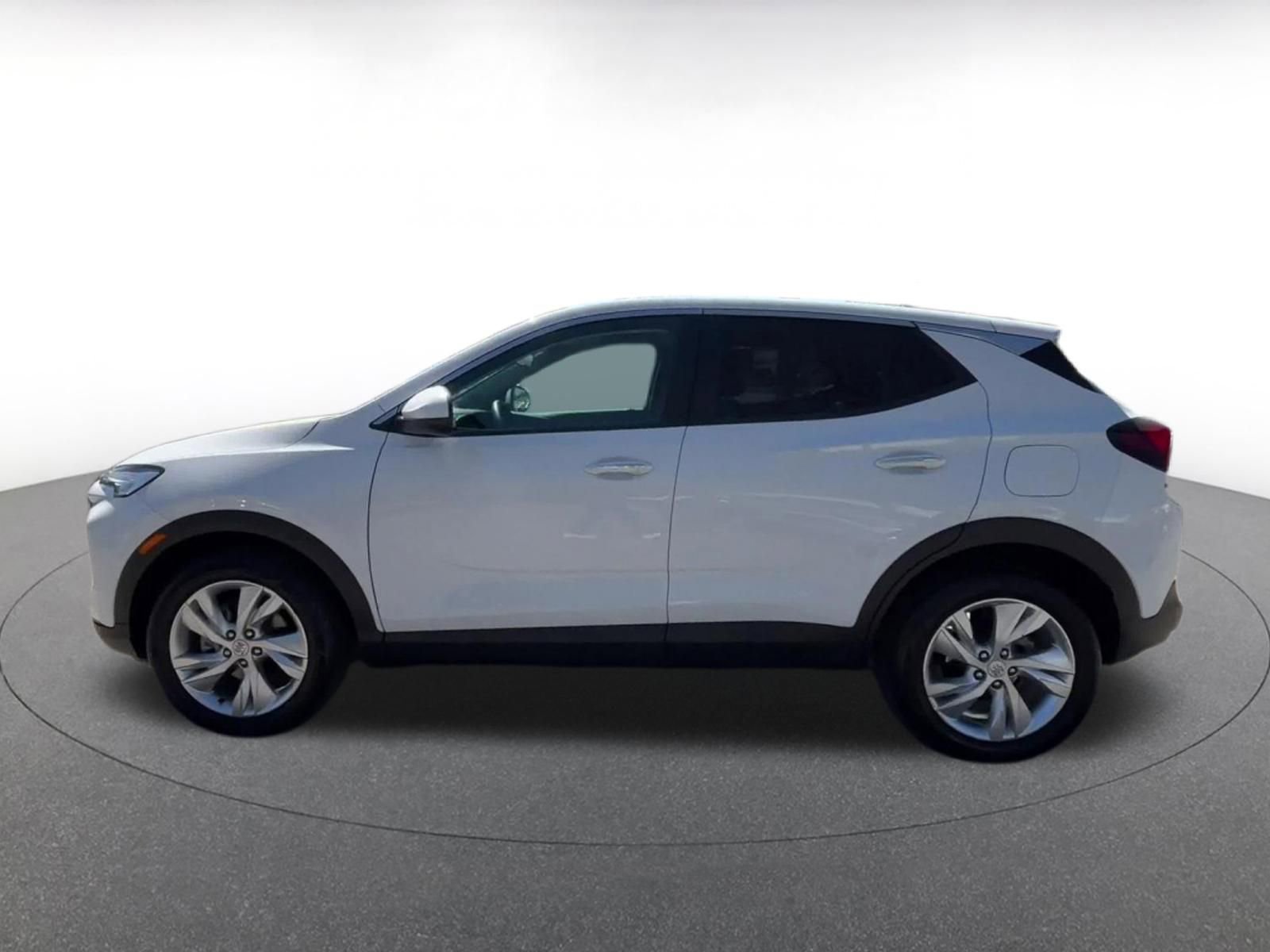 Used 2025 Buick Encore GX Preferred image 9