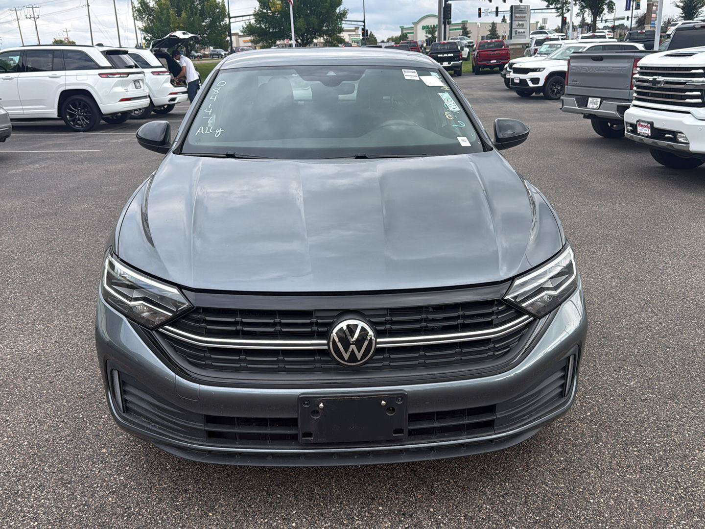 Used 2024 Volkswagen Jetta Sport FWD image 8