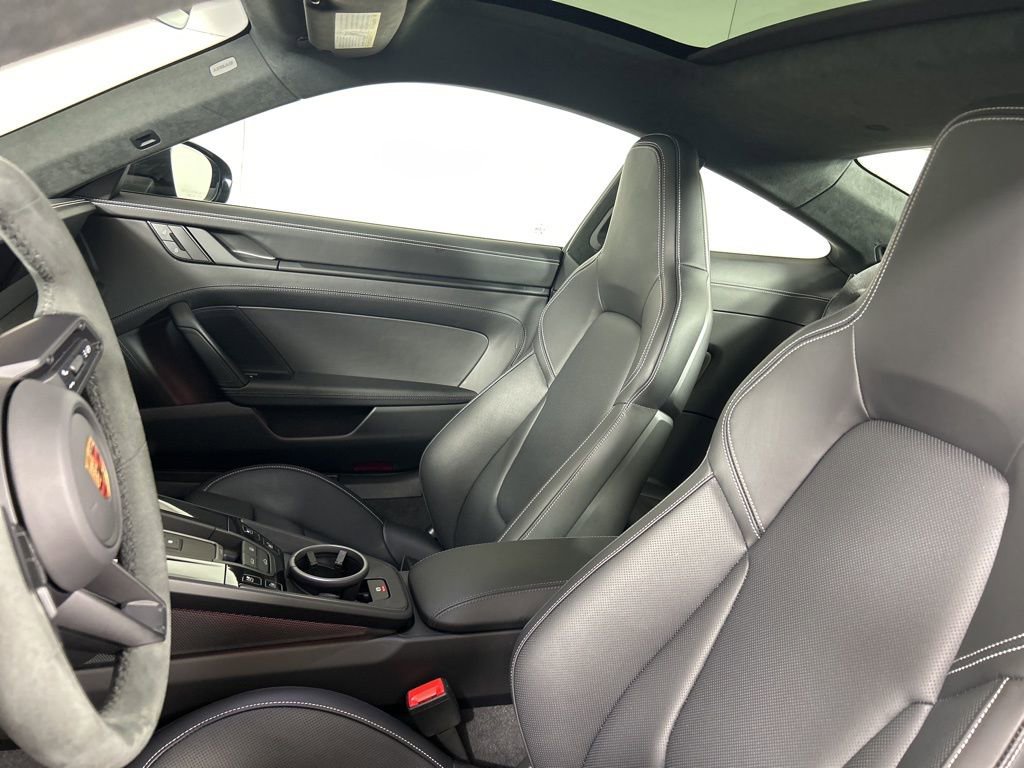 Certified 2025 Porsche 911 Carrera 4 GTS image 5