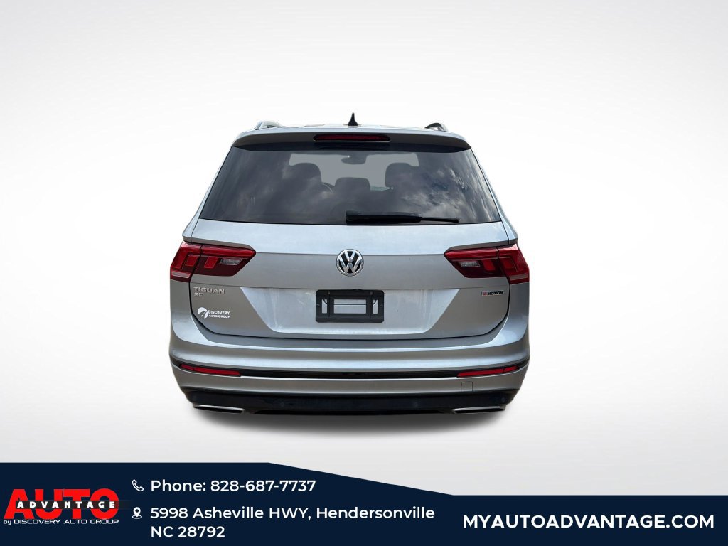 Used 2020 Volkswagen Tiguan SE R-Line AWD/4WD image 4