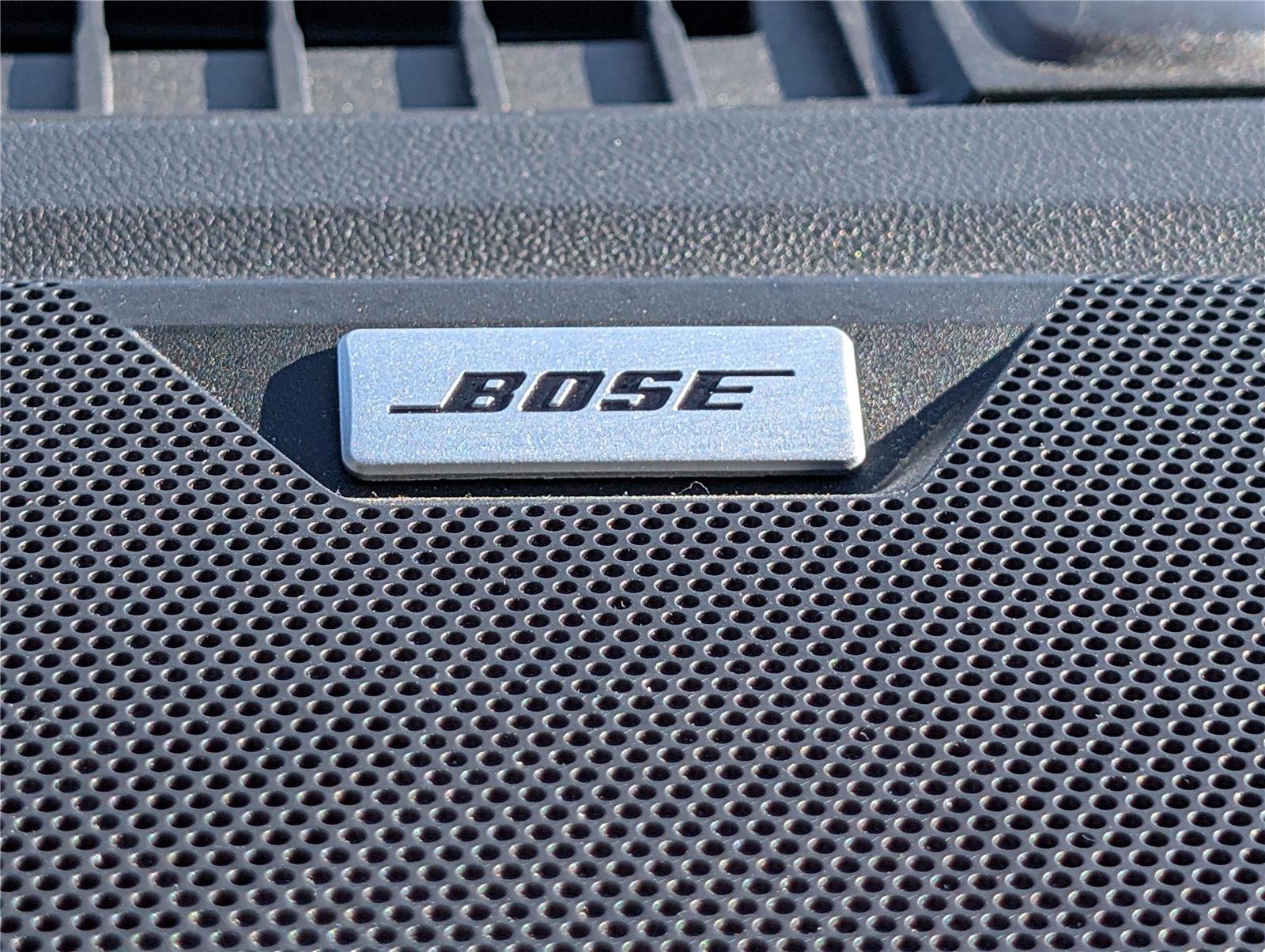 Used 2025 Chevrolet Colorado Z71 w/ Midnight Edition image 21