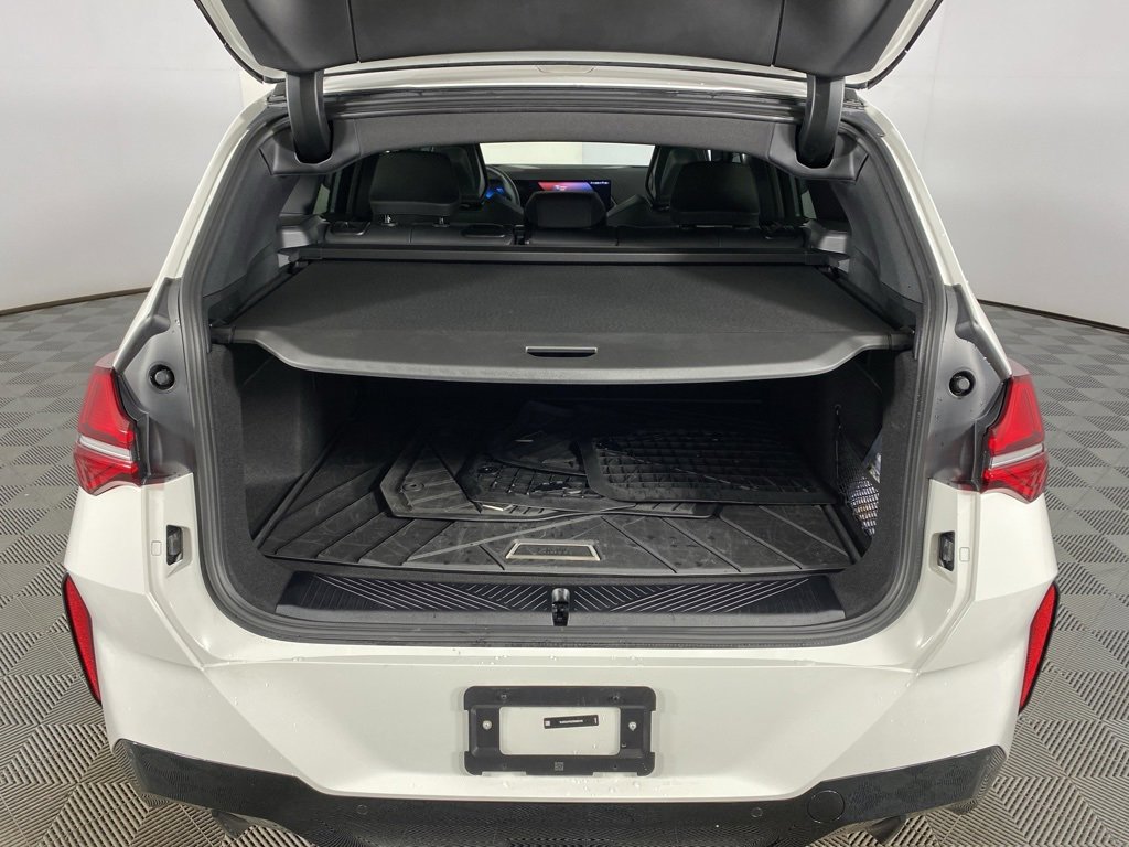Used 2025 BMW X3 xDrive30i w/ M Sport Package image 25