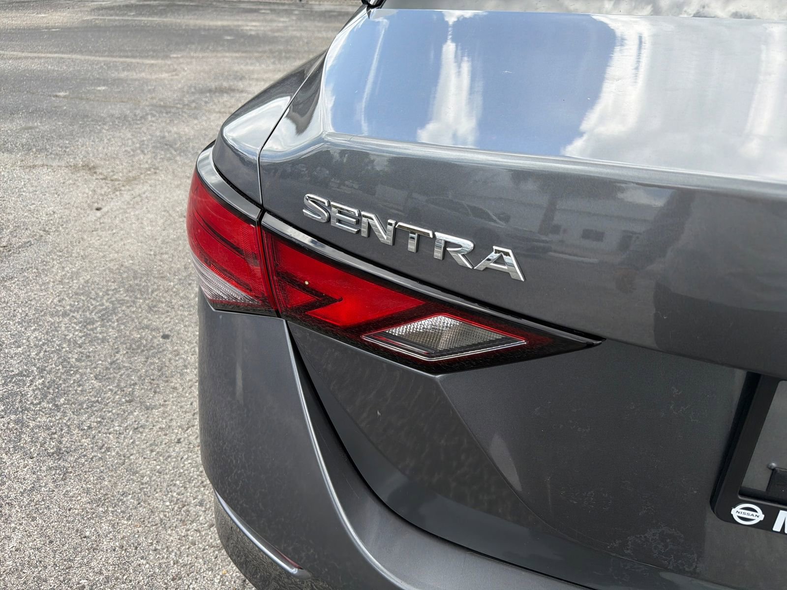 Certified 2020 Nissan Sentra SV FWD image 35