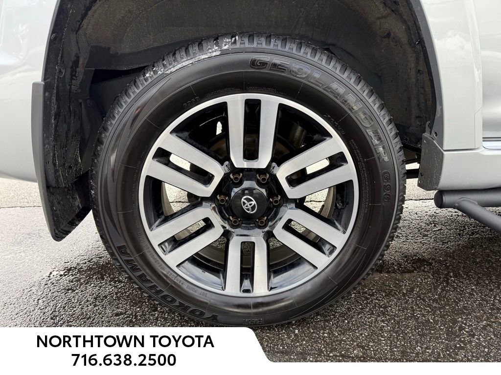 Used 2024 Toyota 4Runner Limited image 23