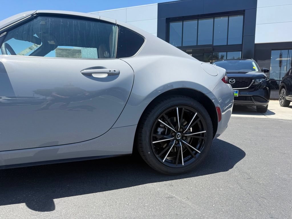 New 2026 MAZDA MX-5 Miata RF Grand Touring w/ Weather Package RWD image 5