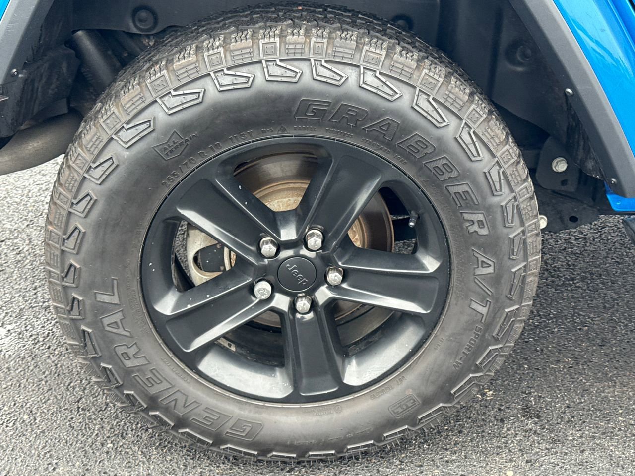 Used 2023 Jeep Wrangler Sahara w/ LED Lighting Group image 10