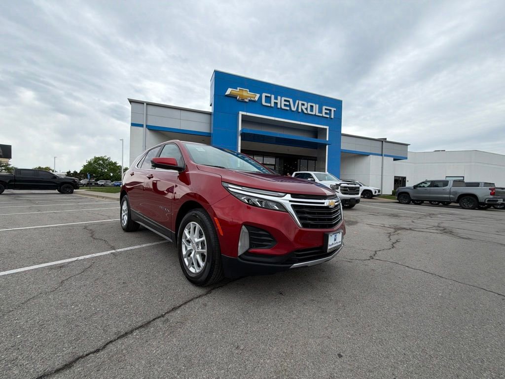 Certified 2024 Chevrolet Equinox LT FWD image 1