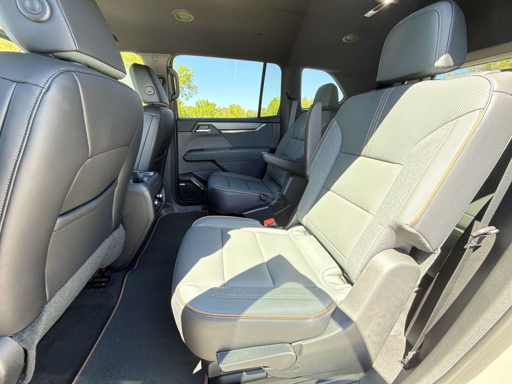 New 2026 GMC Acadia AT4 AWD/4WD image 15