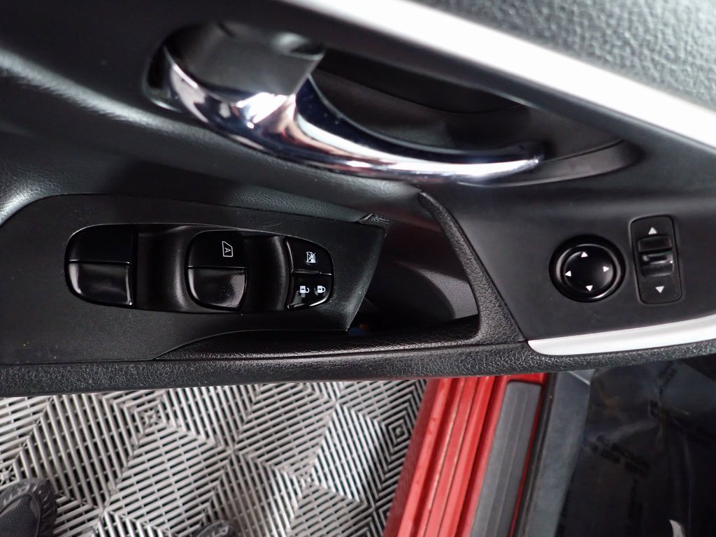 Used 2016 Nissan Altima 2.5 S w/ Power Driver Seat Package image 16