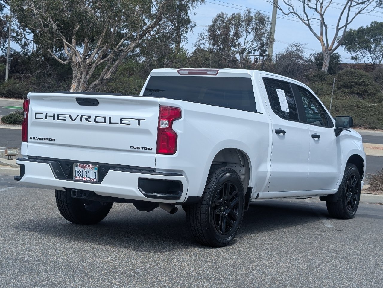 Used 2022 Chevrolet Silverado 1500 Custom w/ LPO, Blackout Package RWD image 13