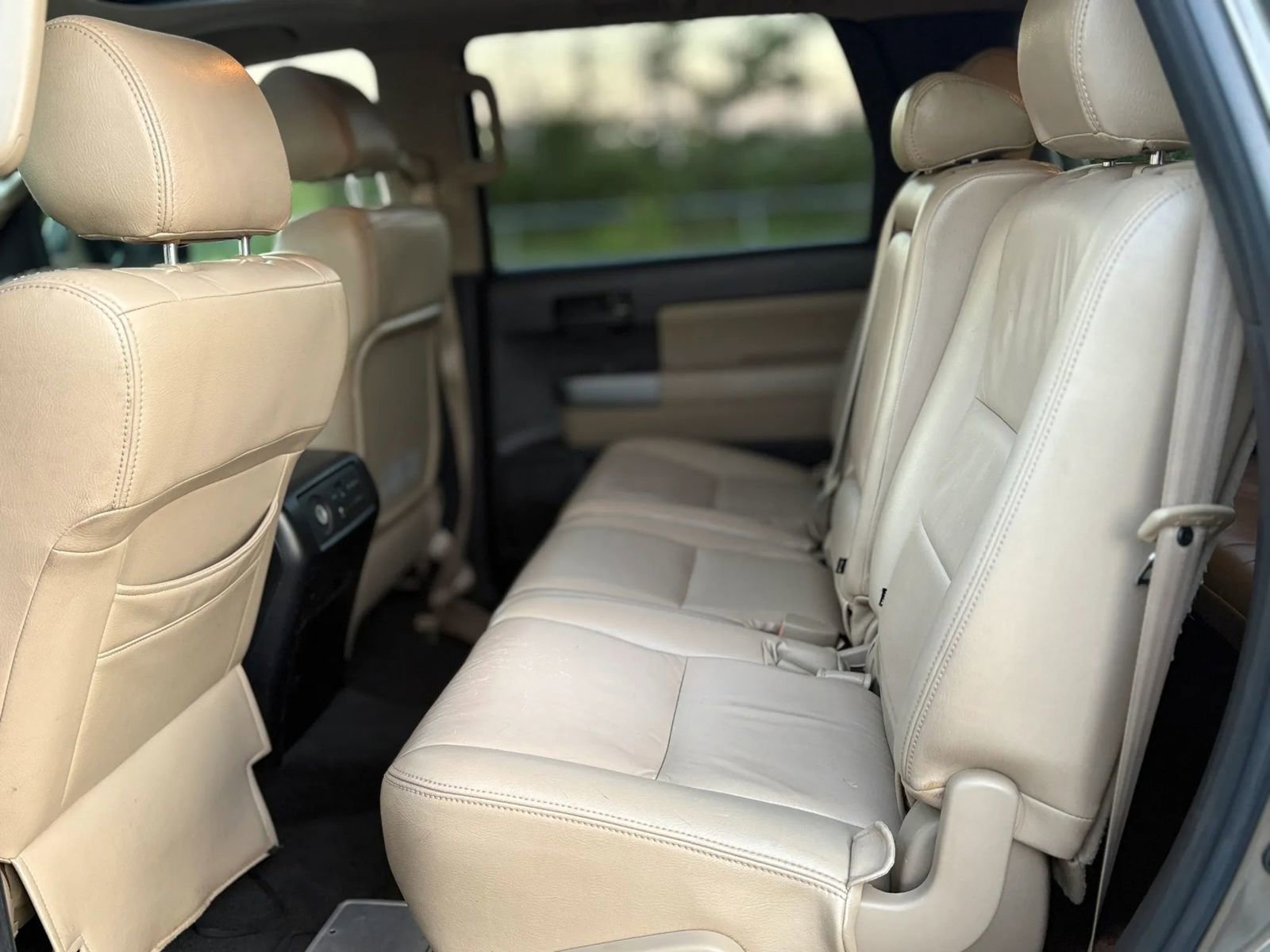 Used 2012 Toyota Sequoia SR5 RWD image 14