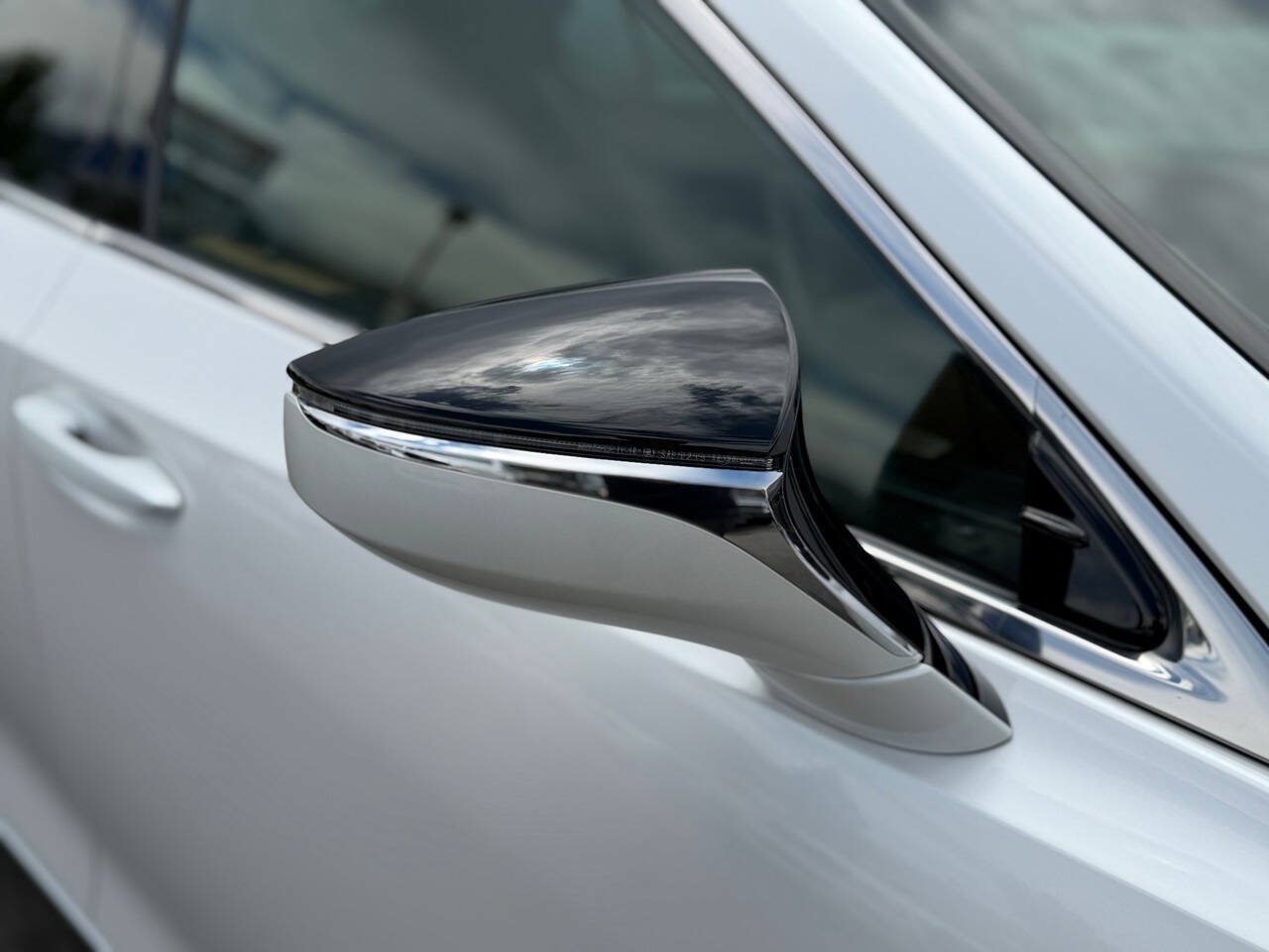 Used 2020 Lexus ES 350 w/ Premium Package FWD image 41