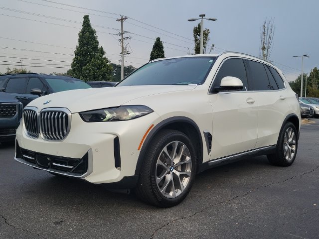 Used 2024 BMW X5 sDrive40i w/ Parking Assistance Package RWD image 28