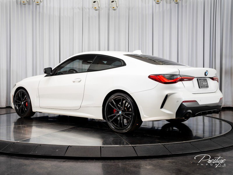 Used 2021 BMW 430i Coupe w/ M Sport Package image 9