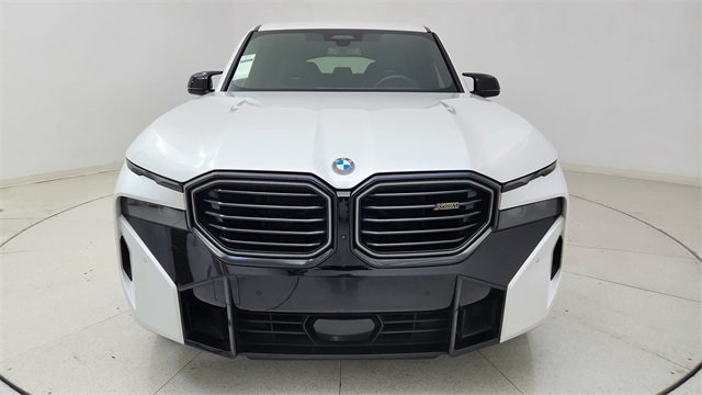 Used 2023 BMW XM image 2