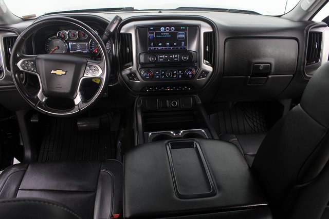 Used 2015 Chevrolet Silverado 2500 LTZ w/ LTZ Plus Package image 10