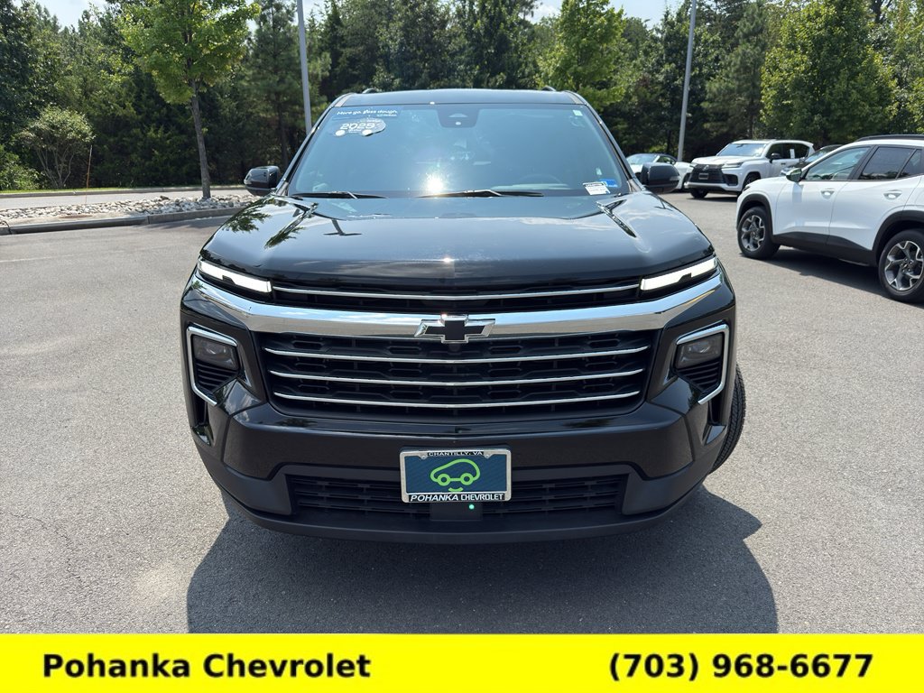 Certified 2025 Chevrolet Traverse LT w/ LPO, Floor Liner Package AWD/4WD video 2
