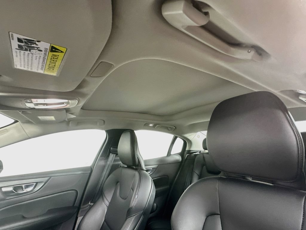 Used 2024 Volvo S60 B5 Core FWD image 30