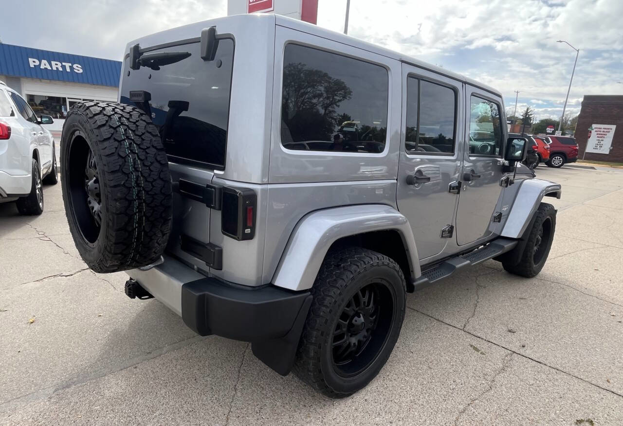 Used 2015 Jeep Wrangler Unlimited Sahara w/ Dual Top Group image 6