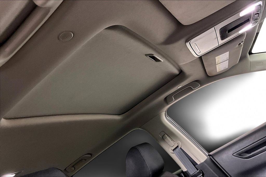 Used 2024 Honda CR-V EX image 26