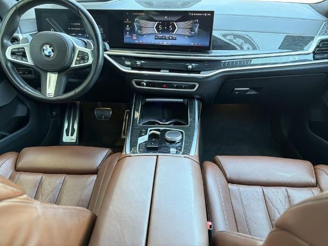 Used 2024 BMW X7 xDrive40i w/ M Sport Package AWD/4WD image 25