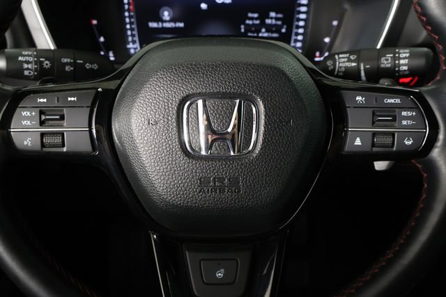 Used 2025 Honda Pilot Black Edition image 29