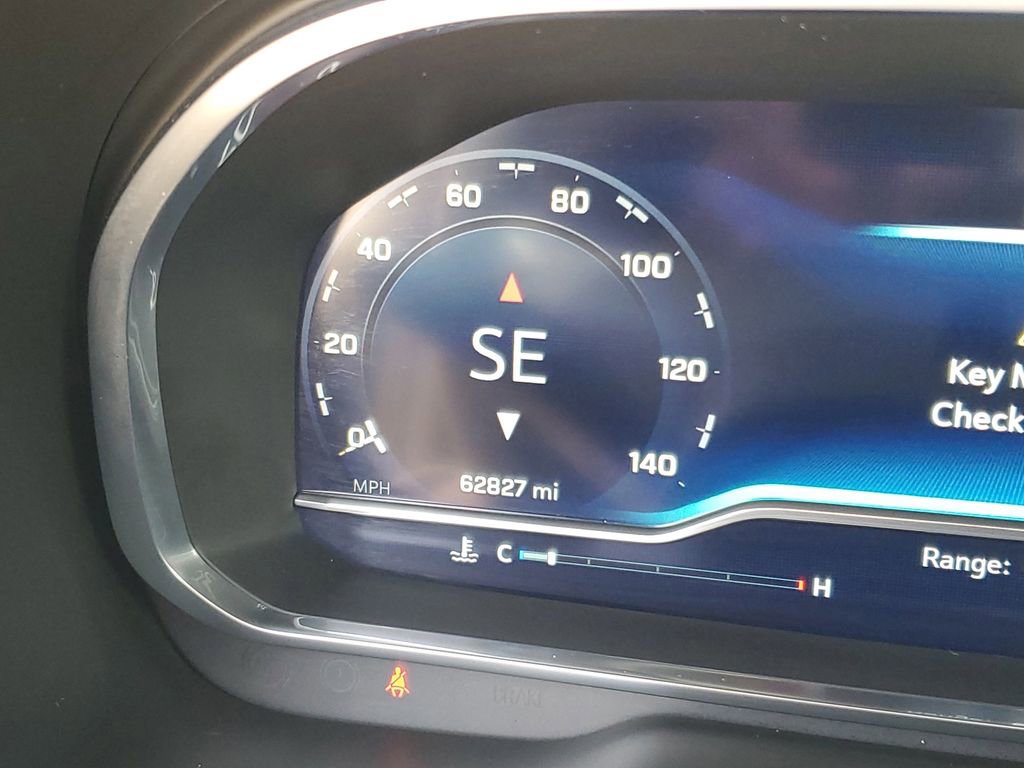 Used 2023 Chevrolet Suburban High Country w/ Advanced Technology Package image 14