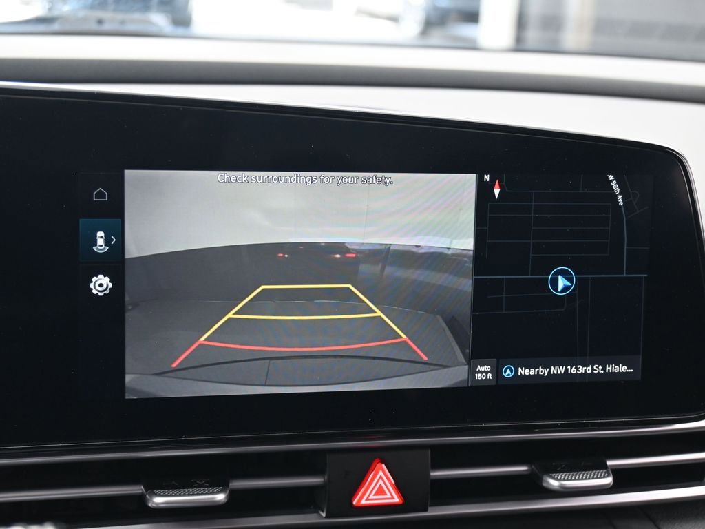 Used 2023 Hyundai Elantra SEL w/ Convenience Package image 18