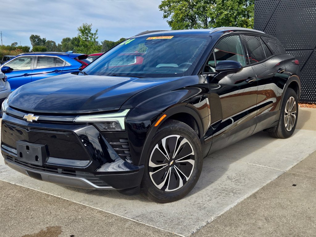 Used 2024 Chevrolet Blazer EV LT AWD/4WD image 1