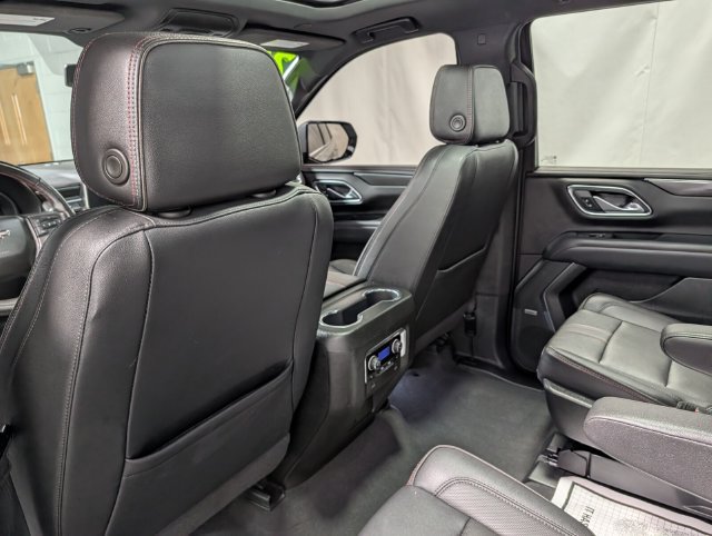 Certified 2022 Chevrolet Tahoe RST w/ Luxury Package AWD/4WD image 15