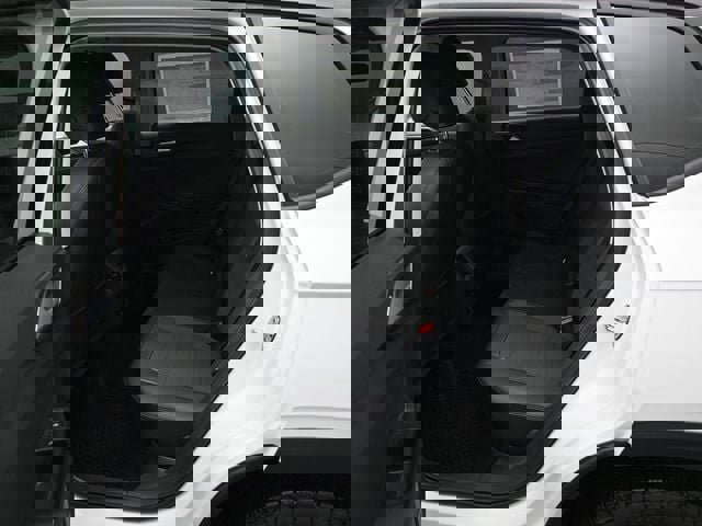 New 2026 Volkswagen Taos SE image 11