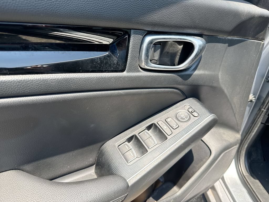 Used 2023 Honda Civic Sport Touring image 8