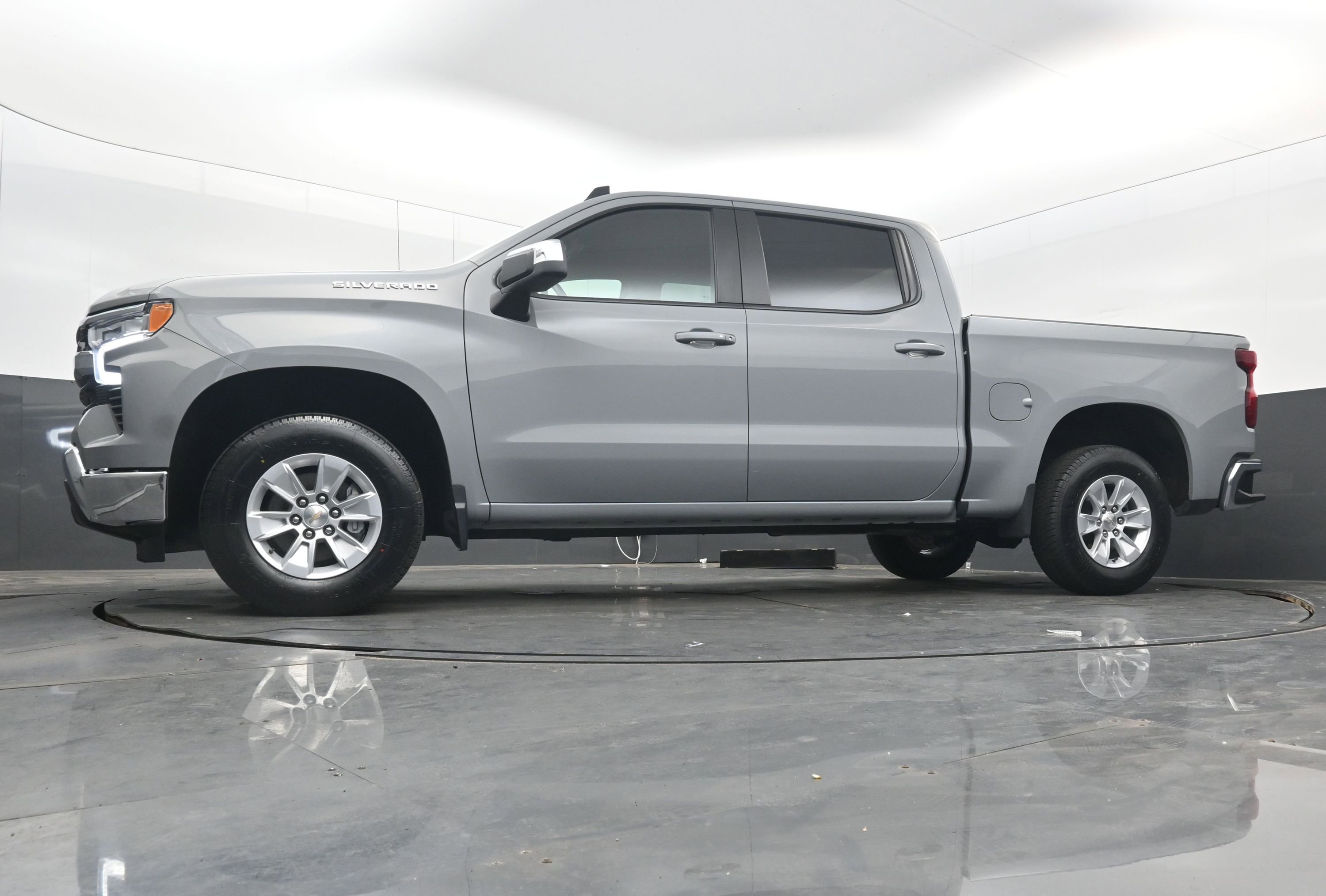 Used 2024 Chevrolet Silverado 1500 LT w/ Protection Package image 25
