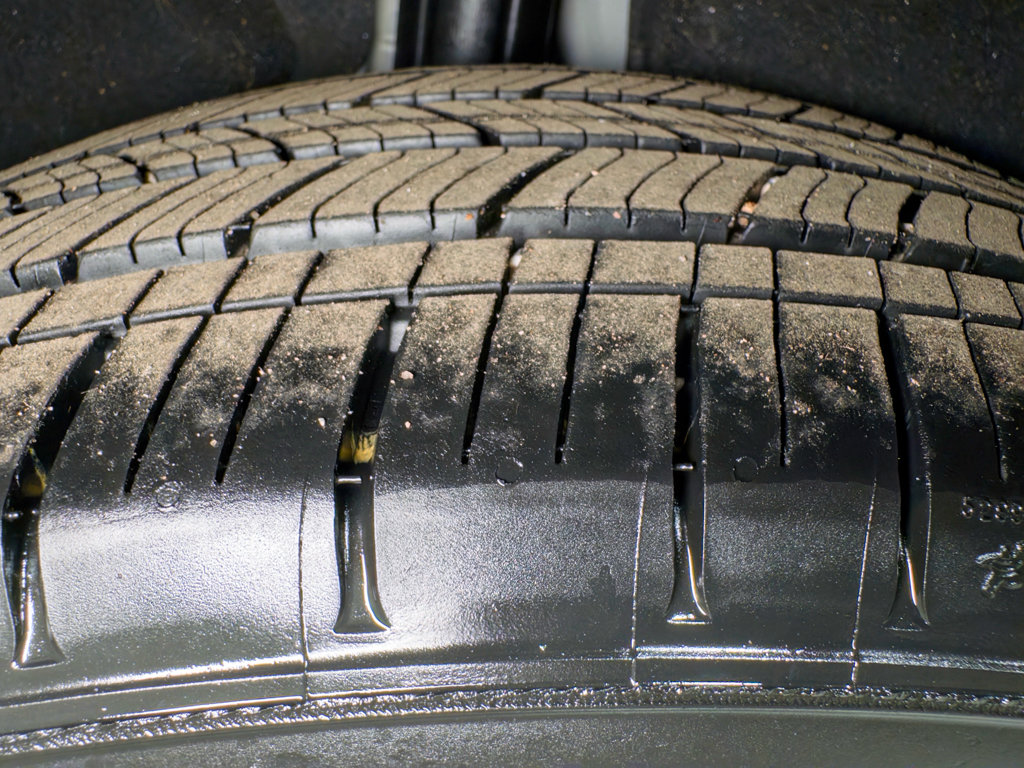 Used 2021 Chevrolet Bolt LT image 36