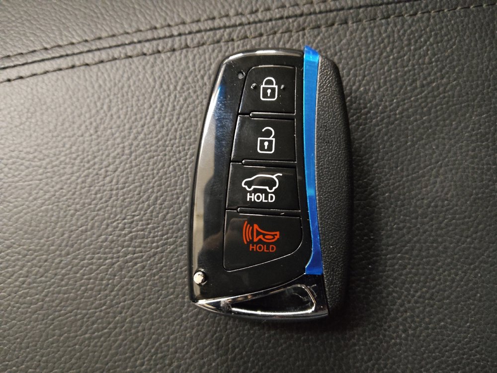 Used 2018 Hyundai Santa Fe Sport w/ 2.4L Value Package 02 image 32