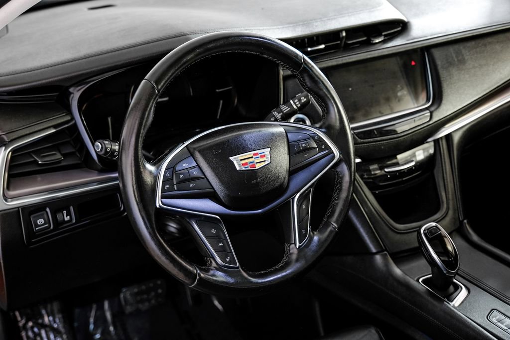 Used 2019 Cadillac XT5 Premium Luxury image 13